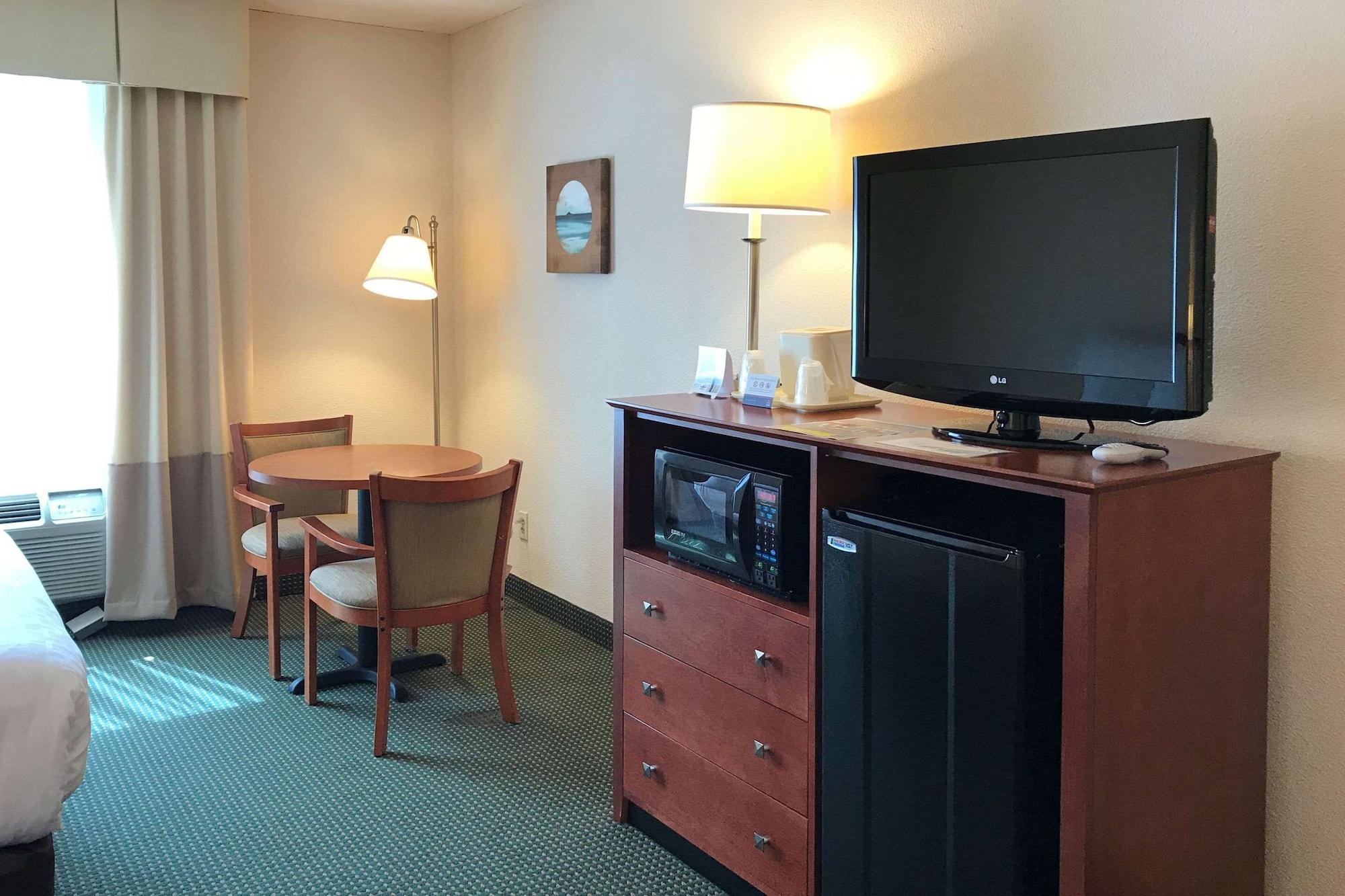 Clarion Hotel & Conference Center Toms River Esterno foto