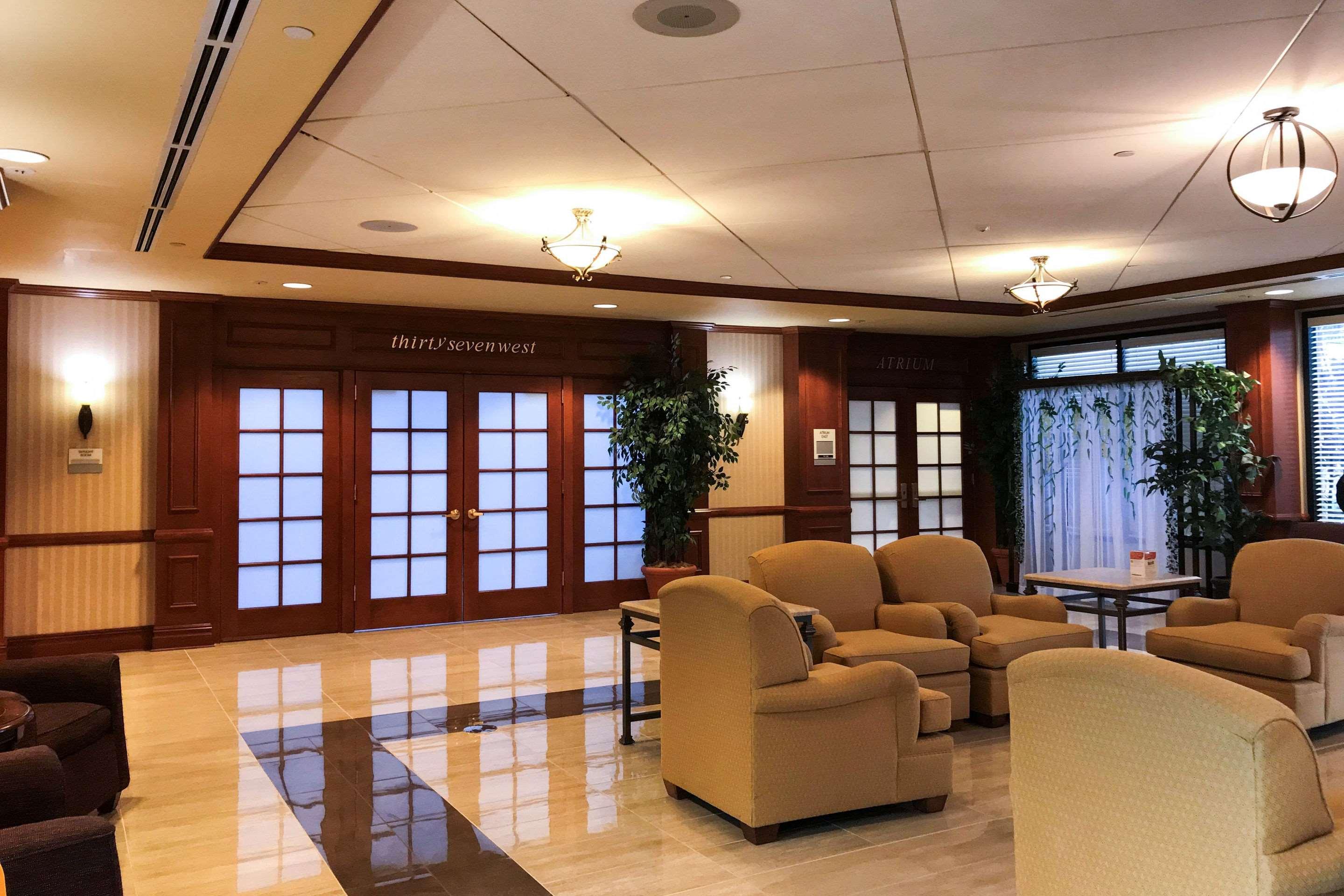 Clarion Hotel & Conference Center Toms River Esterno foto
