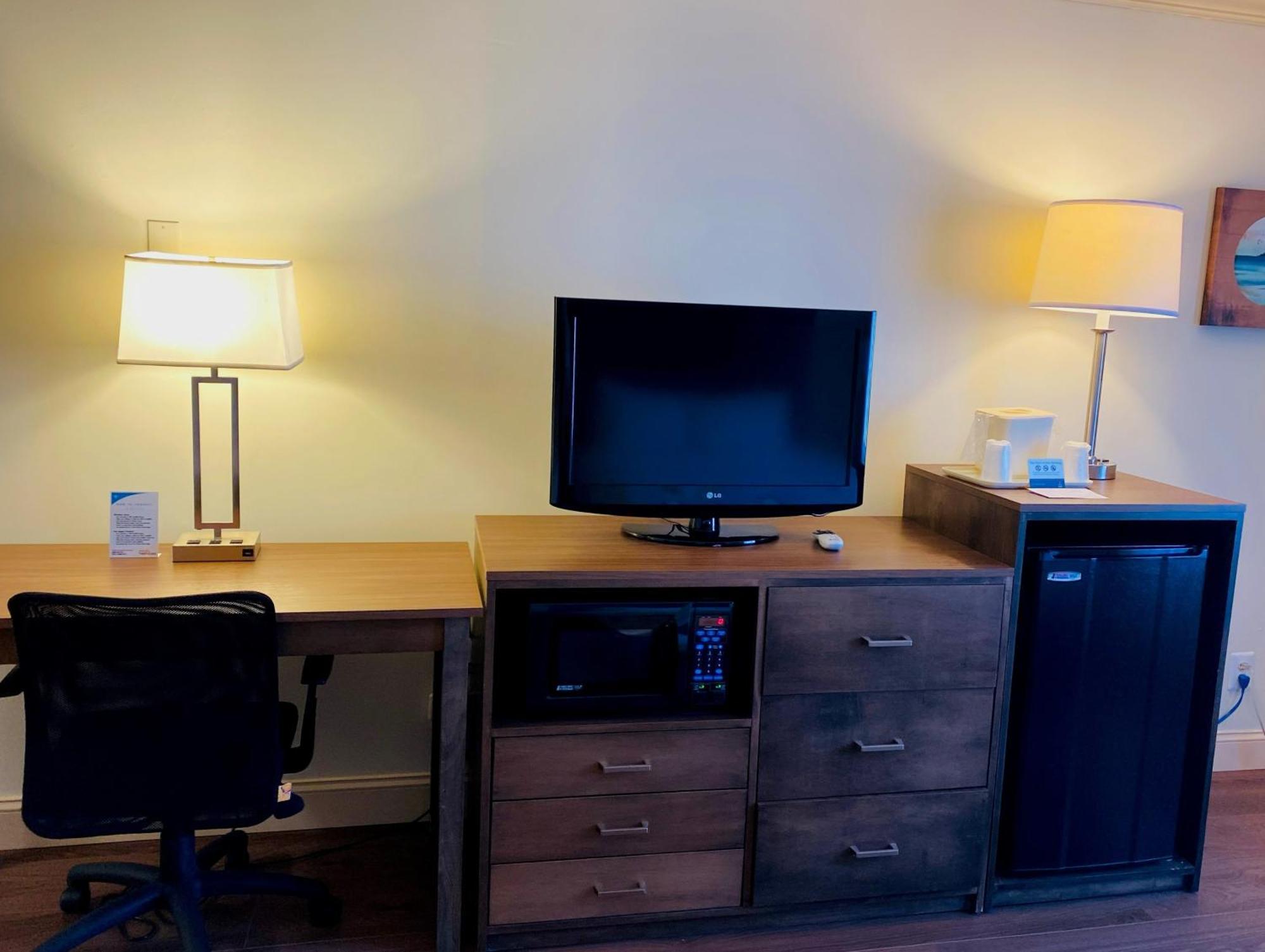 Clarion Hotel & Conference Center Toms River Esterno foto